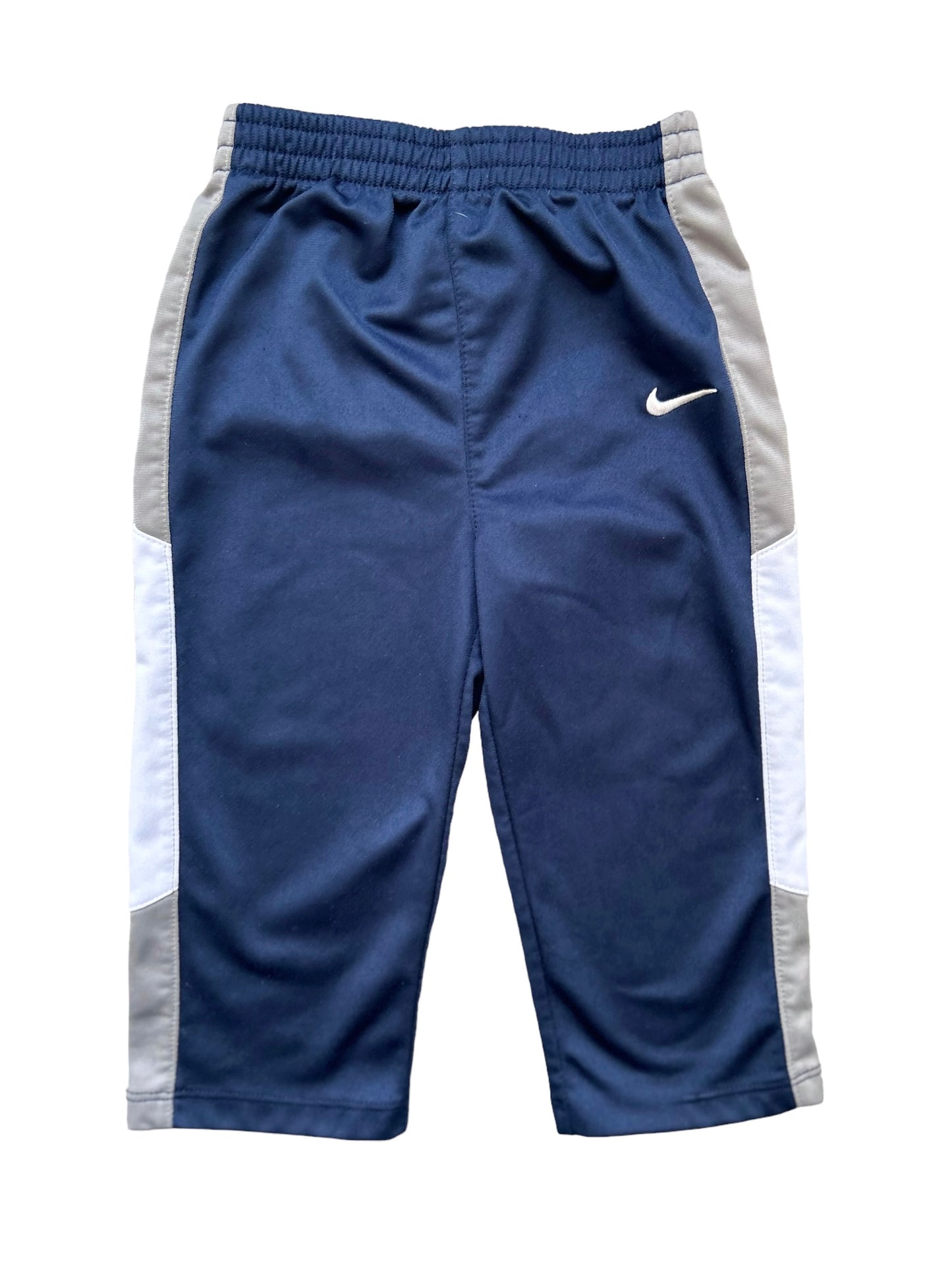 Pantalon Nike 24 mois